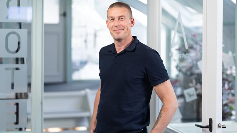 Optimizing marketing strategy and business growth with future-proof DXP tools 